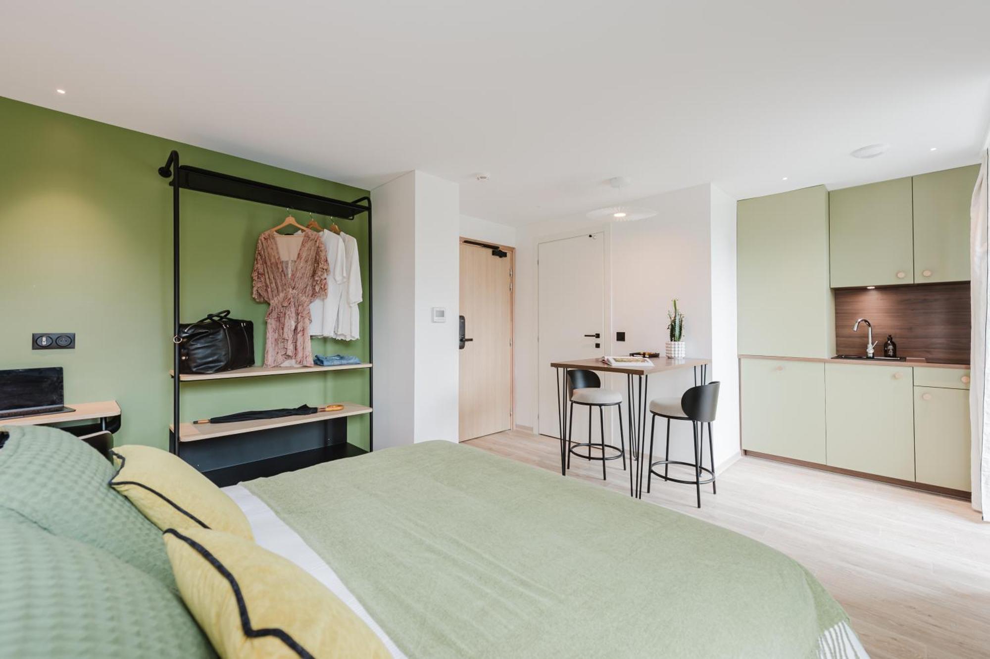 Appart Hotel Neostelia Annecy Exteriör bild