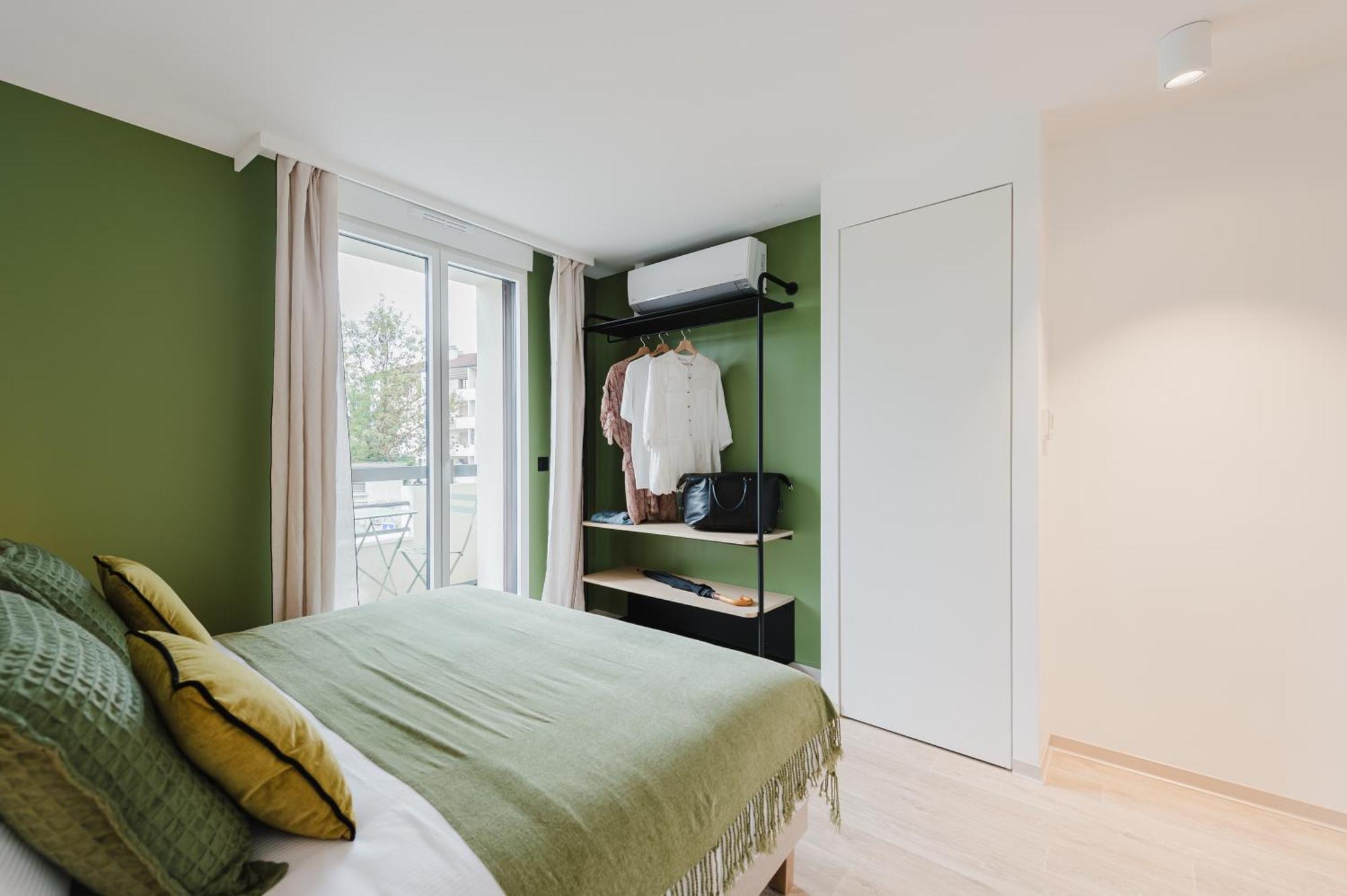 Appart Hotel Neostelia Annecy Exteriör bild