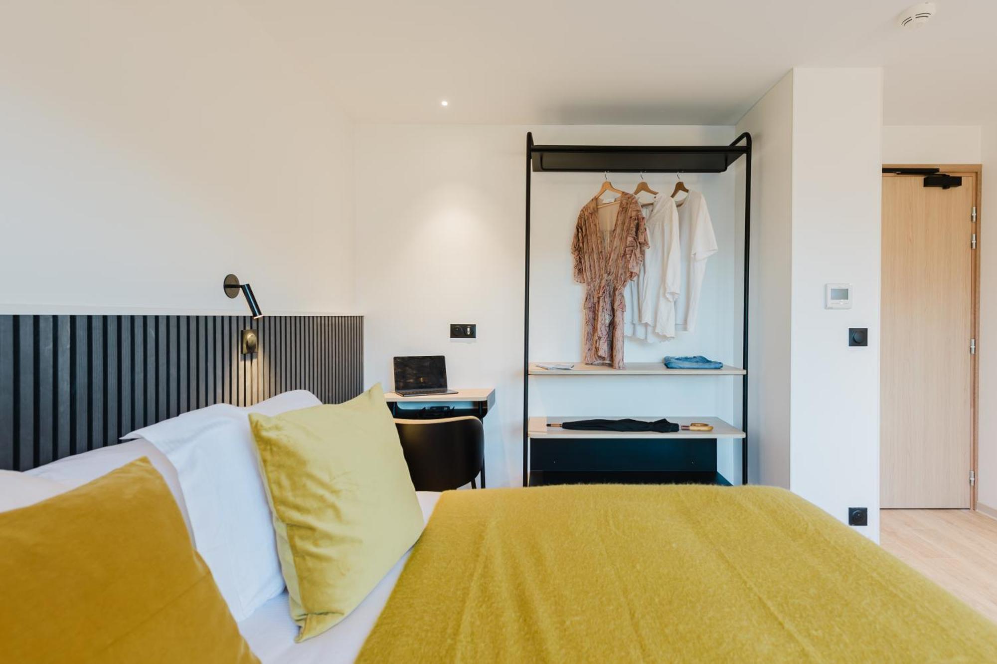 Appart Hotel Neostelia Annecy Exteriör bild