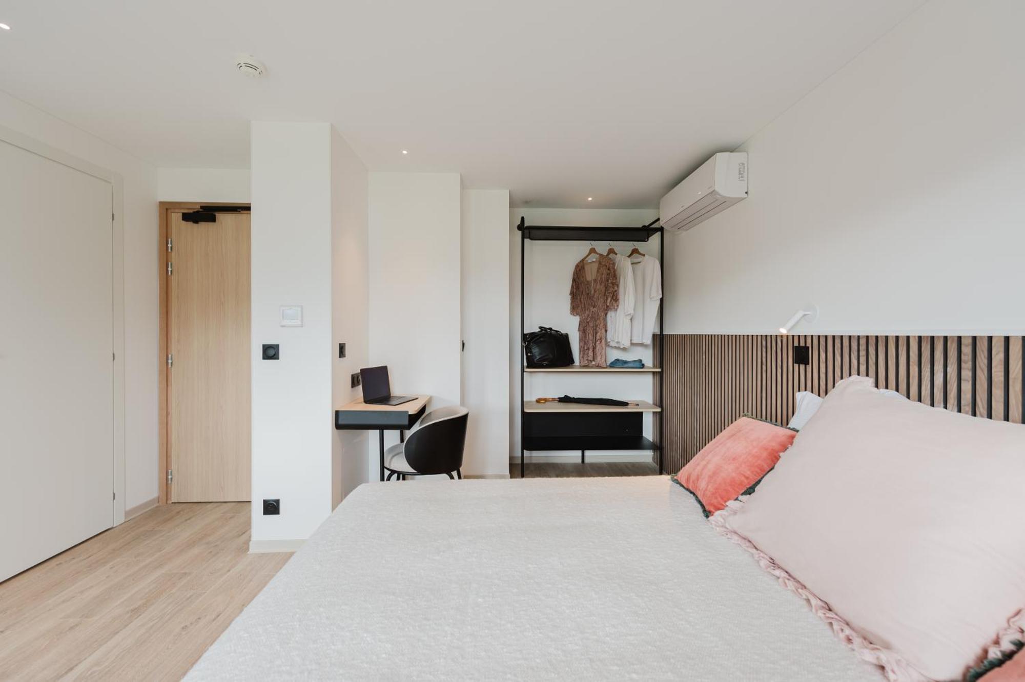Appart Hotel Neostelia Annecy Exteriör bild