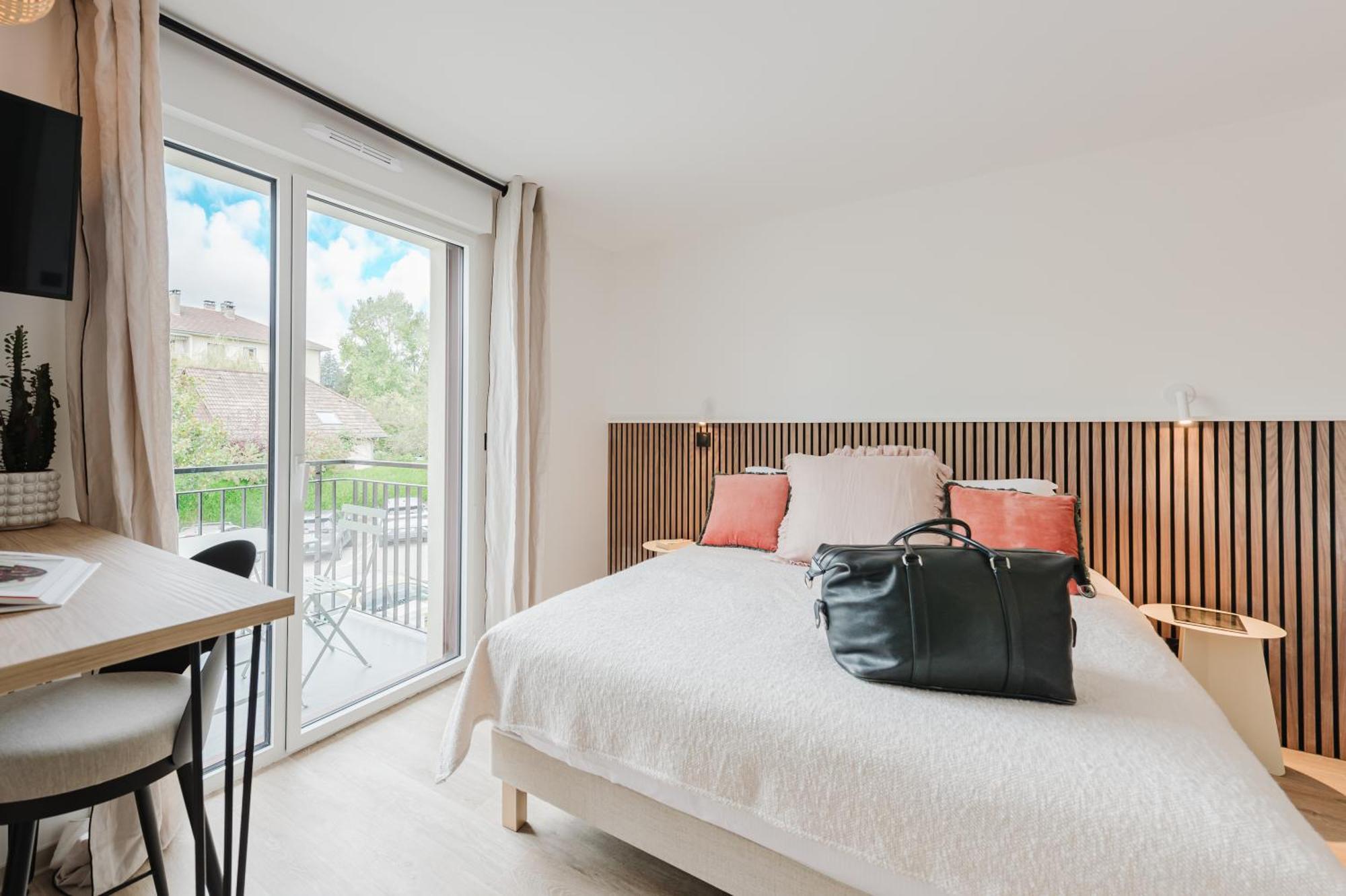 Appart Hotel Neostelia Annecy Exteriör bild