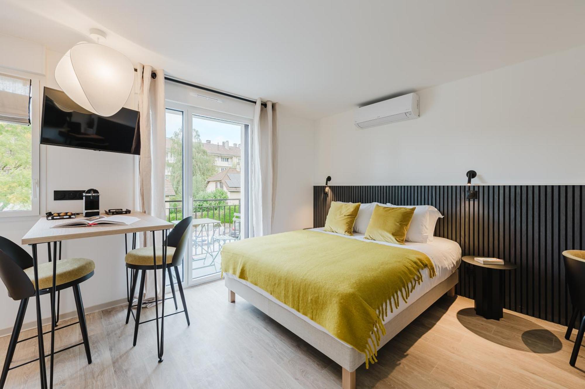 Appart Hotel Neostelia Annecy Exteriör bild
